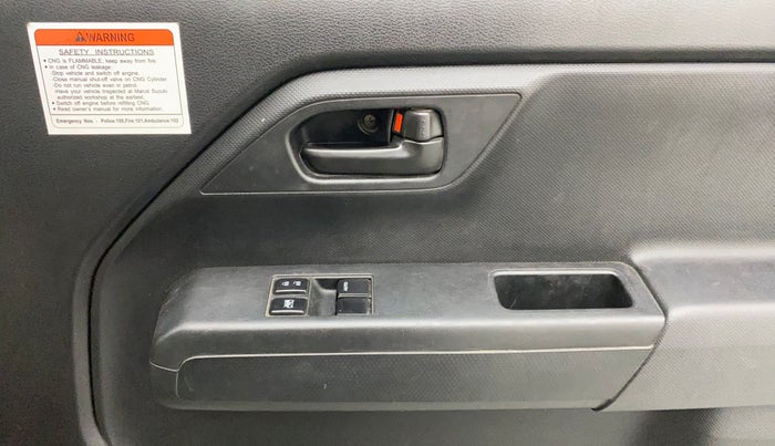 2020 Maruti New Wagon-R LXI CNG (O) 1.0, CNG, Manual, 63,314 km, Driver Side Door Panels Control