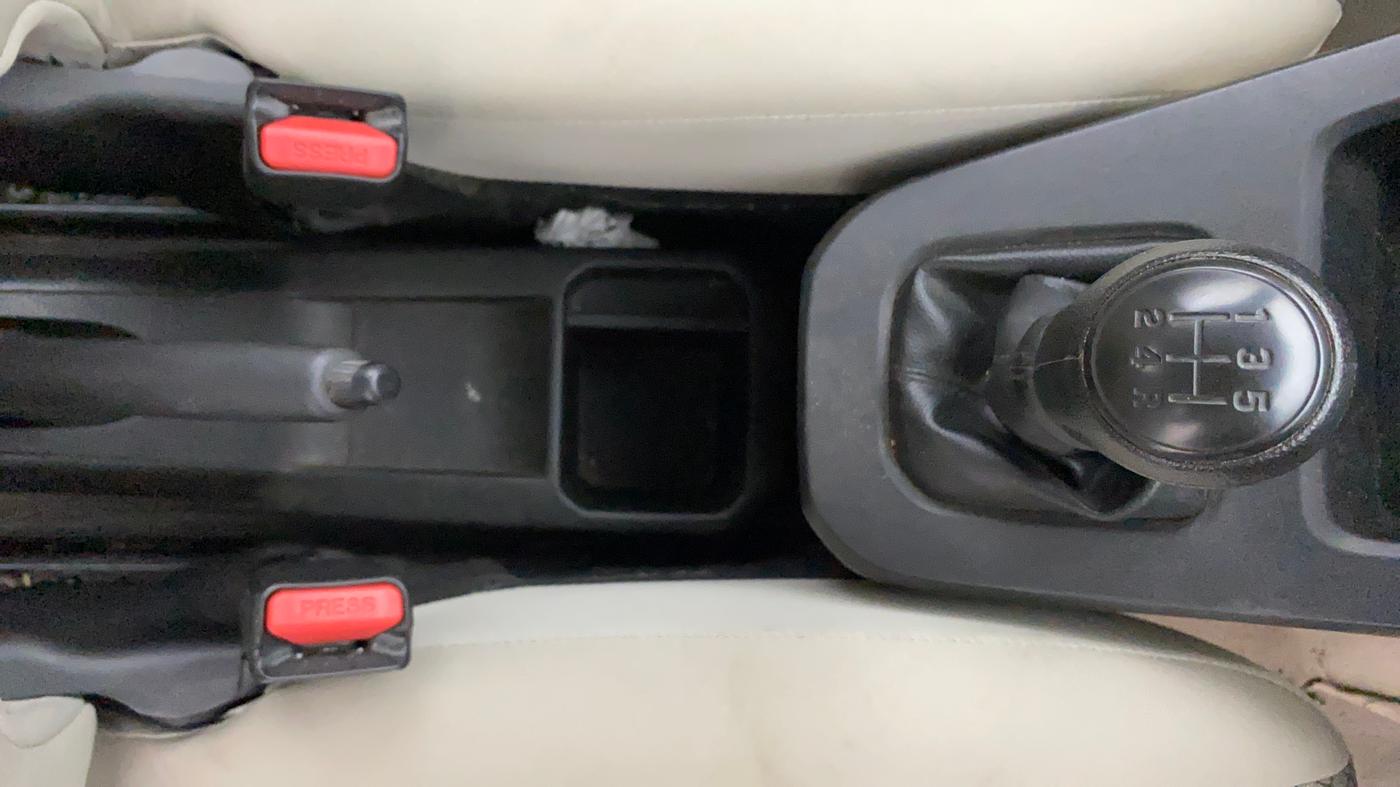 2020 Maruti New Wagon-R LXI CNG (O) 1.0, CNG, Manual, 63,314 km, Gear Lever