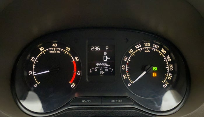 2015 Skoda Rapid 1.6 MPI STYLE AT, Petrol, Automatic, 44,565 km, Odometer Image