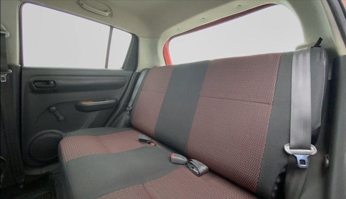 2009 Maruti Swift LXI 1.3, Petrol, Manual, 41,234 km, Right Side Rear Door Cabin