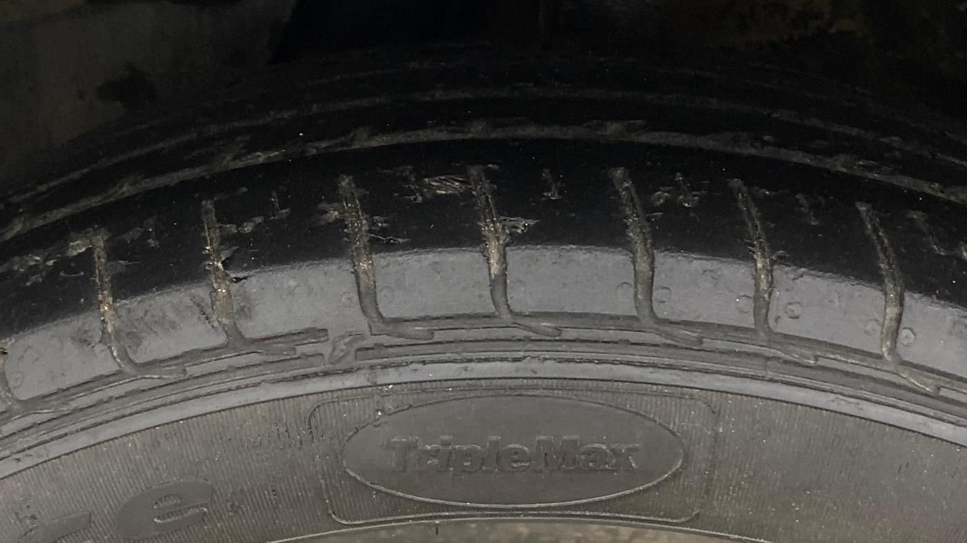 2019 MG HECTOR SHARP 1.5 DCT PETROL, Petrol, Automatic, 44,414 km, Left Front Tyre Tread