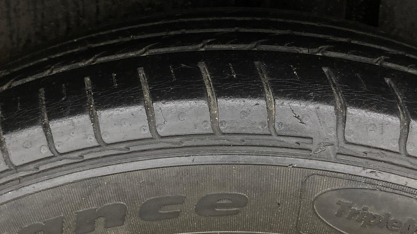 2019 MG HECTOR SHARP 1.5 DCT PETROL, Petrol, Automatic, 44,414 km, Left Rear Tyre Tread