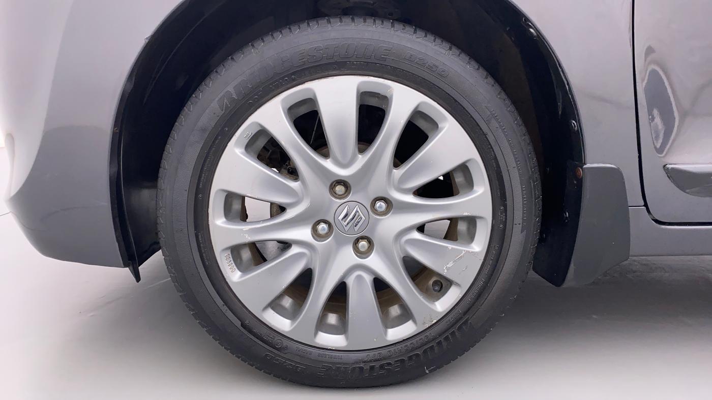 2018 Maruti Baleno ALPHA 1.2 K12, Petrol, Manual, 45,928 km, Left Front Wheel