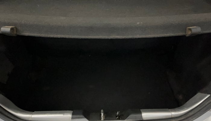 2017 Tata Tiago XT PETROL, Petrol, Manual, 66,624 km, Boot Inside