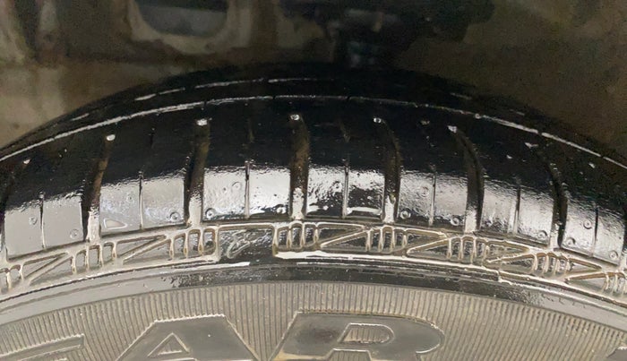 2015 Hyundai Grand i10 ASTA 1.2 KAPPA VTVT, Petrol, Manual, 85,490 km, Left Front Tyre Tread