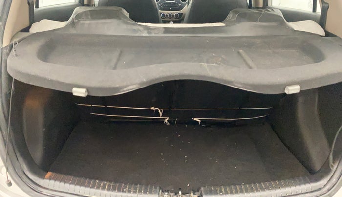 2015 Hyundai Grand i10 ASTA 1.2 KAPPA VTVT, Petrol, Manual, 85,490 km, Boot Inside