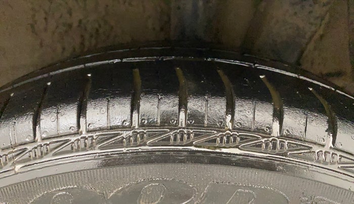 2015 Hyundai Grand i10 ASTA 1.2 KAPPA VTVT, Petrol, Manual, 85,490 km, Left Rear Tyre Tread