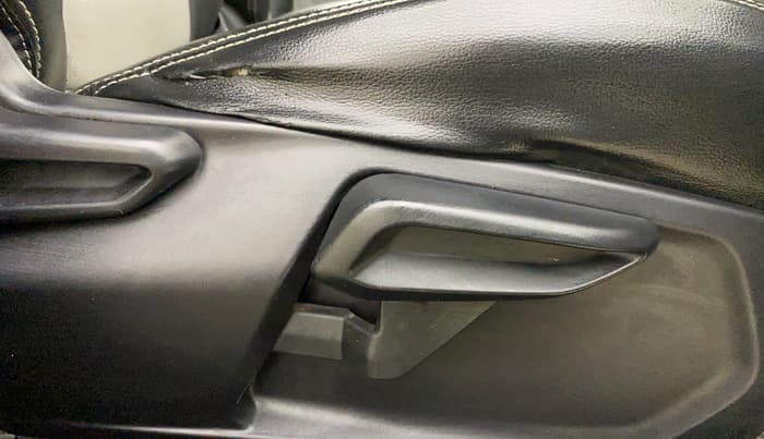 2022 Tata Tiago XT CNG, CNG, Manual, 1,02,942 km, Driver Side Adjustment Panel