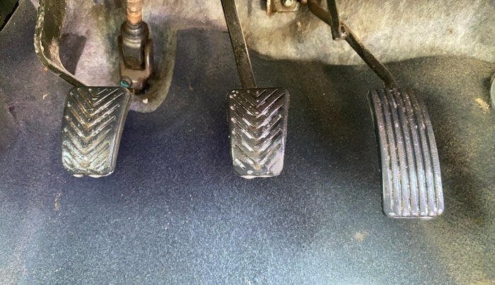 2014 Hyundai Eon ERA +, Petrol, Manual, 48,225 km, Pedals