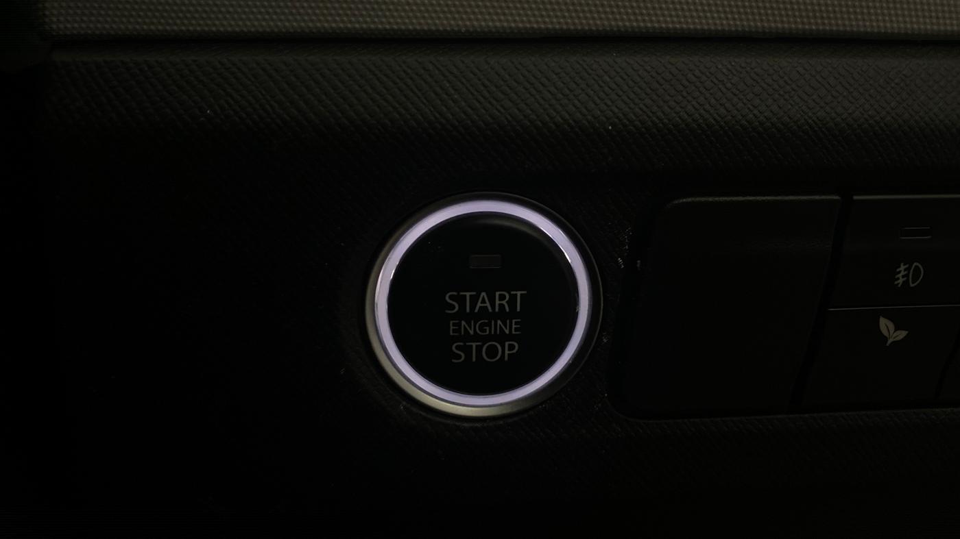 2025 Tata PUNCH Creative Plus (S) AMT, Petrol, Automatic, 19,349 km, Keyless Start/ Stop Button
