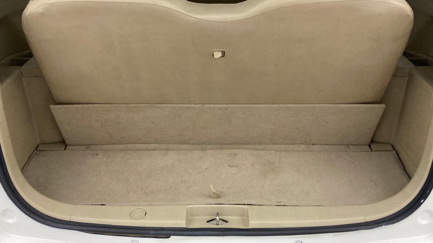 2014 Maruti Ertiga VXI, Petrol, Manual, 38,707 km, Boot Inside