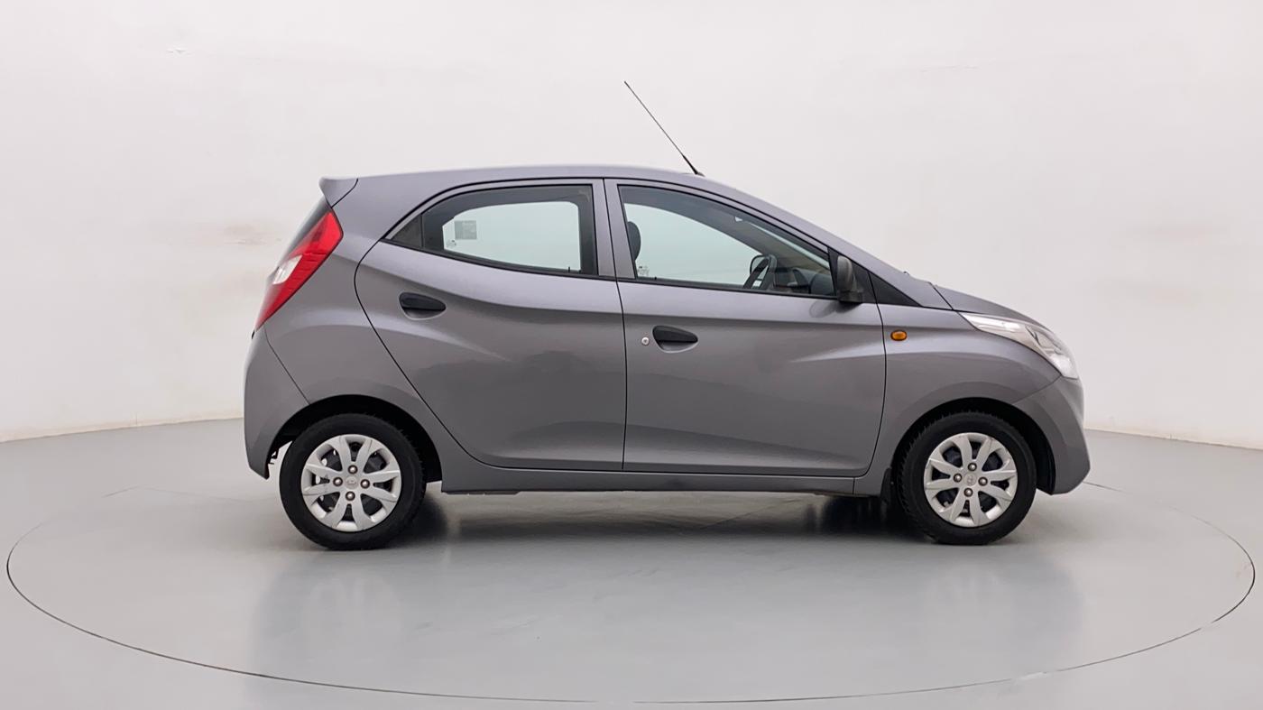 2014 Hyundai Eon MAGNA +, Petrol, Manual, 29,687 km, Right Side View