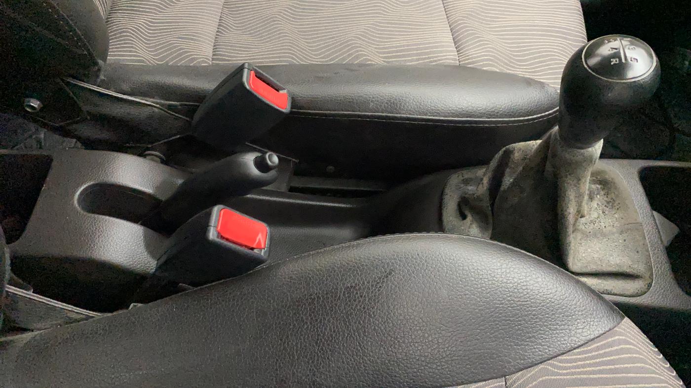 2014 Hyundai Eon MAGNA +, Petrol, Manual, 29,687 km, Gear Lever