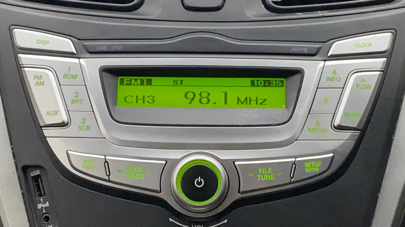 2014 Hyundai Eon MAGNA +, Petrol, Manual, 29,687 km, Infotainment System