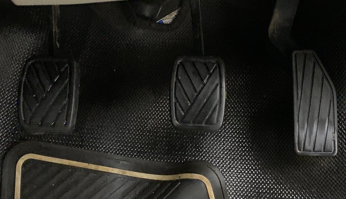 2019 Maruti Celerio VXI CNG OPT, CNG, Manual, 77,891 km, Pedals