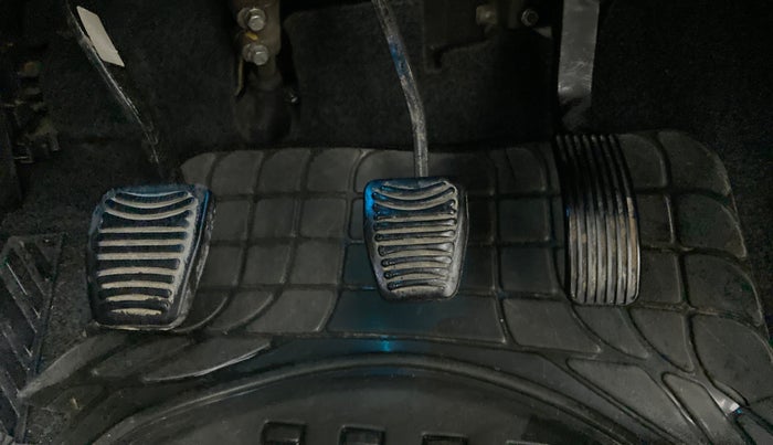 2019 Mahindra XUV500 W9, Diesel, Manual, 5 km, Pedals