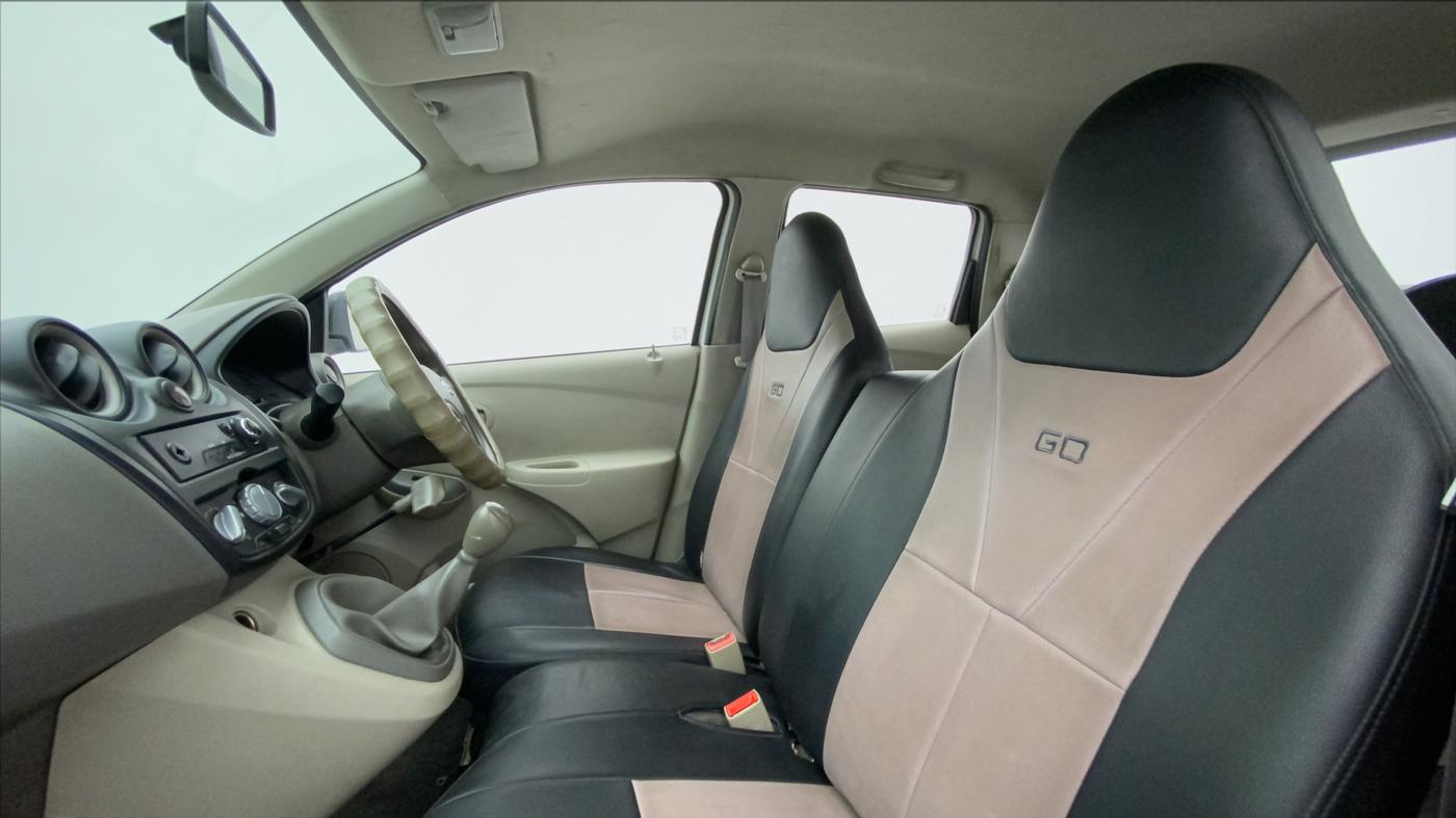 2015 Datsun Go T, Petrol, Manual, 87,708 km, Right Side Front Door Cabin