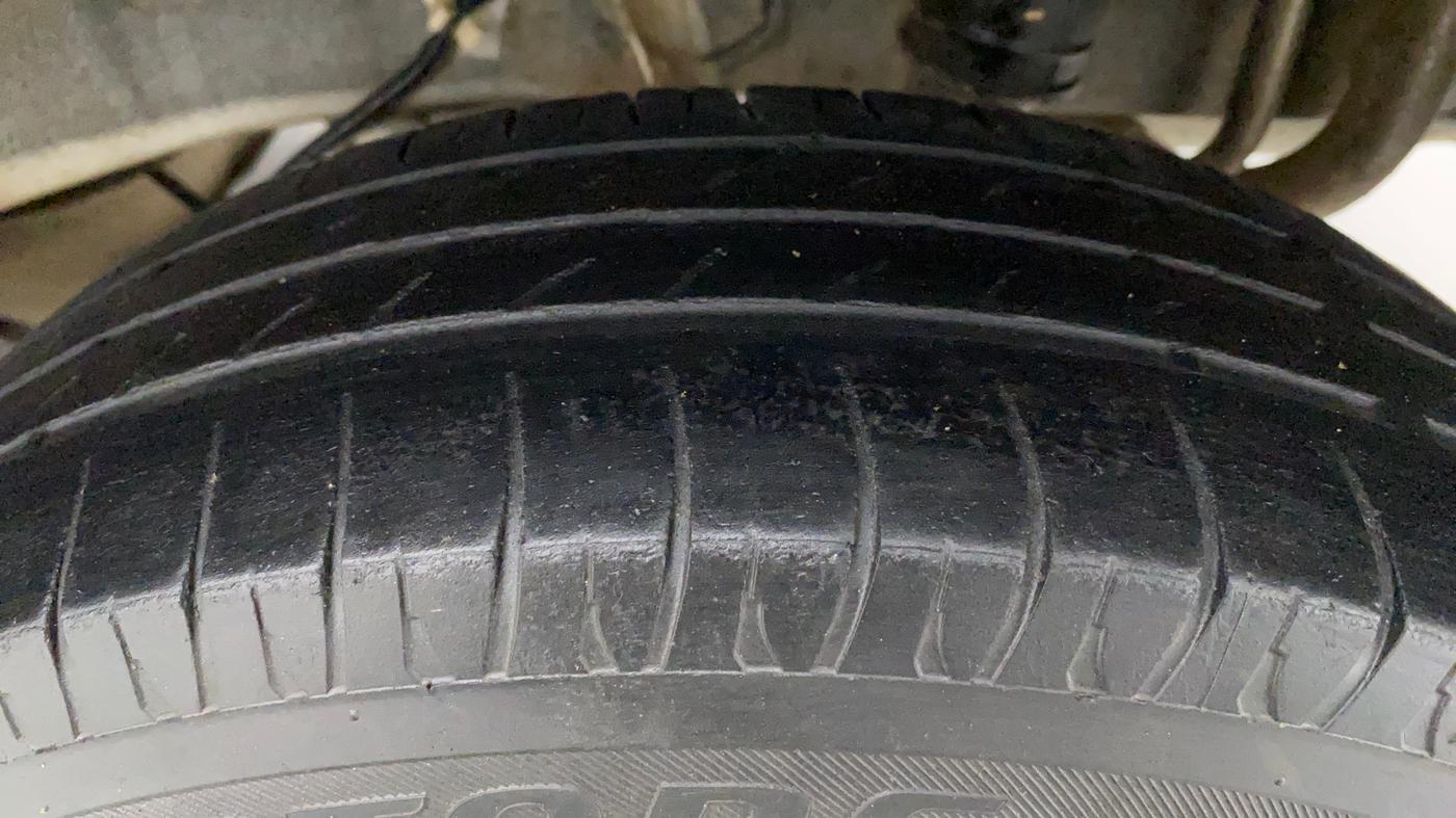 2015 Datsun Go T, Petrol, Manual, 87,708 km, Left Rear Tyre Tread