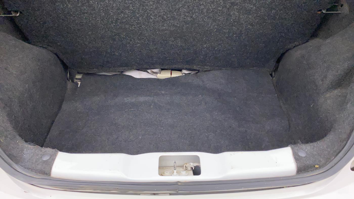 2015 Datsun Go T, Petrol, Manual, 87,708 km, Boot Inside