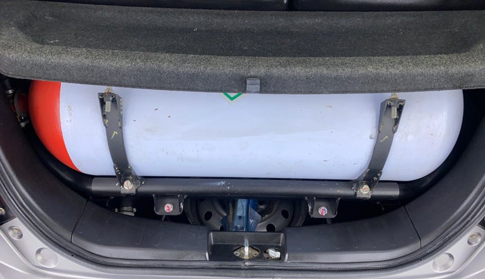 2018 Maruti Wagon R 1.0 LXI CNG, CNG, Manual, 84,140 km, Boot Inside
