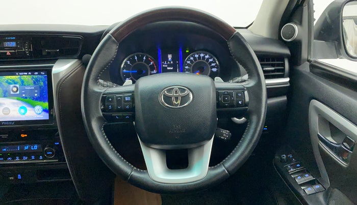 2017 Toyota Fortuner 2.8 4X2 AT, Diesel, Automatic, 1,04,607 km, Steering Wheel Close Up