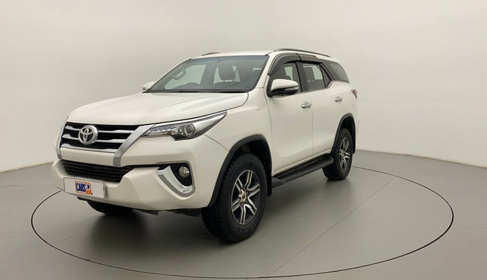 2017 Toyota Fortuner 2.8 4X2 AT, Diesel, Automatic, 1,04,607 km, Left Front Diagonal