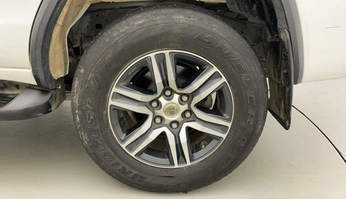2017 Toyota Fortuner 2.8 4X2 AT, Diesel, Automatic, 1,04,607 km, Left Rear Wheel