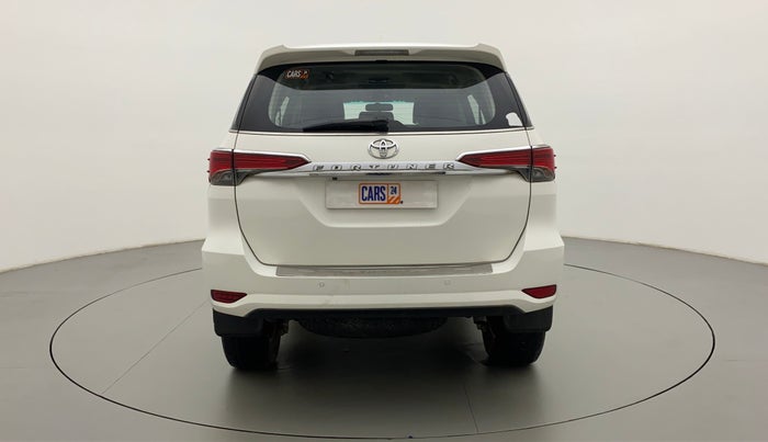 2017 Toyota Fortuner 2.8 4X2 AT, Diesel, Automatic, 1,04,607 km, Back/Rear