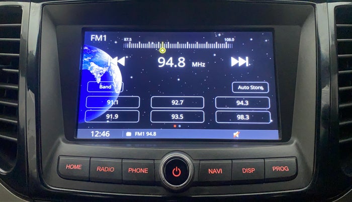 2019 Mahindra XUV300 W8 1.5 DIESEL, Diesel, Manual, 80,839 km, Infotainment System
