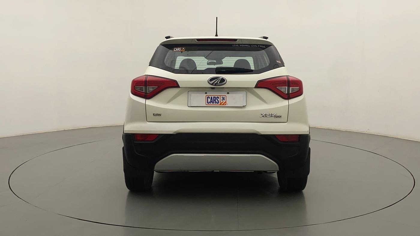 2019 Mahindra XUV300 W8 1.5 DIESEL, Diesel, Manual, 80,839 km, Back/Rear