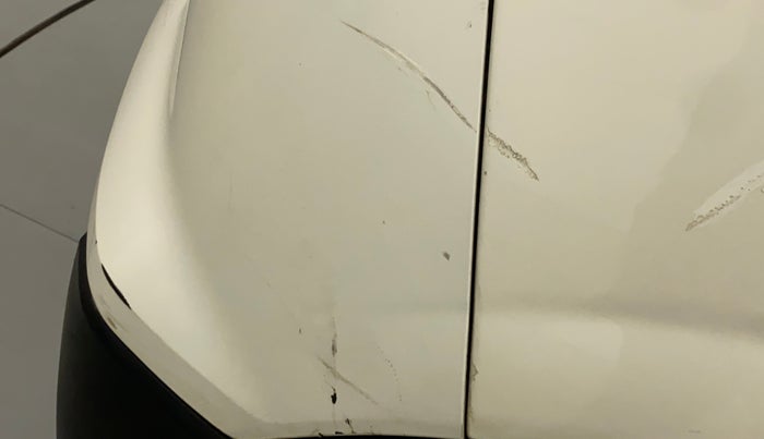 2019 Mahindra XUV300 W8 1.5 DIESEL, Diesel, Manual, 80,839 km, Rear bumper - Minor scratches