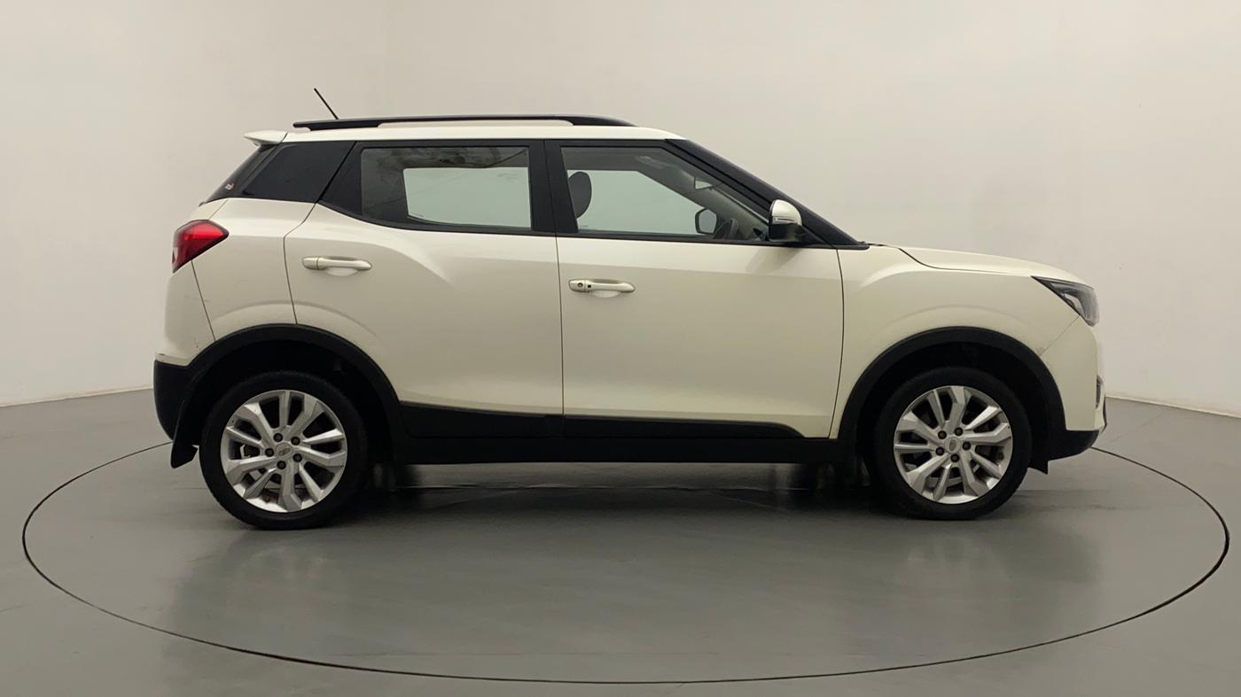 2019 Mahindra XUV300 W8 1.5 DIESEL, Diesel, Manual, 80,839 km, Right Side