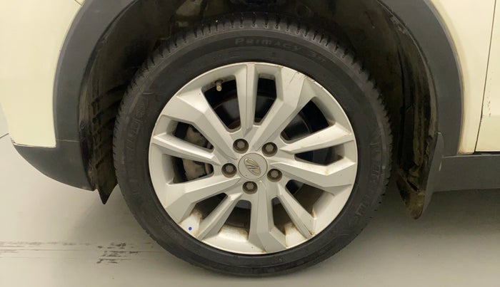 2019 Mahindra XUV300 W8 1.5 DIESEL, Diesel, Manual, 80,839 km, Left Front Wheel