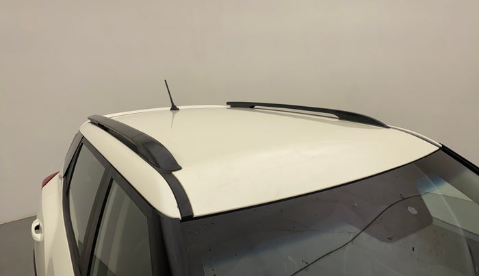 2019 Mahindra XUV300 W8 1.5 DIESEL, Diesel, Manual, 80,839 km, Roof