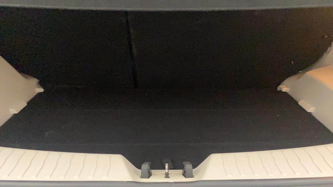 2019 Mahindra XUV300 W8 1.5 DIESEL, Diesel, Manual, 80,839 km, Boot Inside