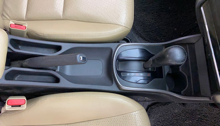 2014 Honda City 1.5L I-VTEC VX CVT, Petrol, Automatic, 1,39,423 km, Gear Lever