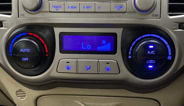 2010 Hyundai i20 MAGNA (O) 1.2, Petrol, Manual, 1,05,007 km, Automatic Climate Control