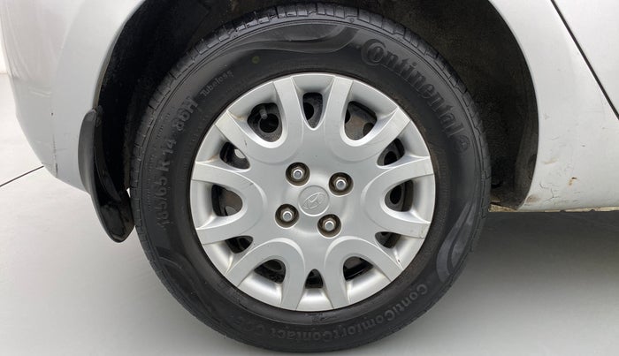 2010 Hyundai i20 MAGNA (O) 1.2, Petrol, Manual, 1,05,007 km, Right Rear Wheel
