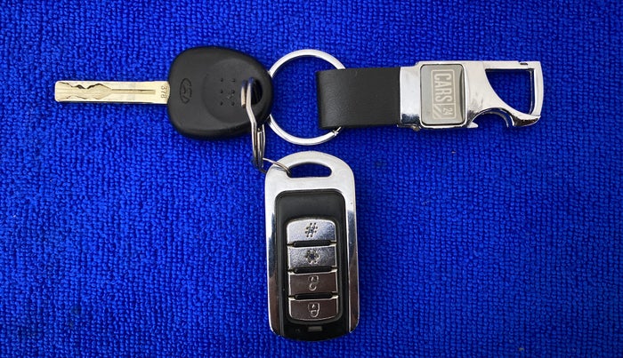 2010 Hyundai i20 MAGNA (O) 1.2, Petrol, Manual, 1,05,007 km, Key Close Up