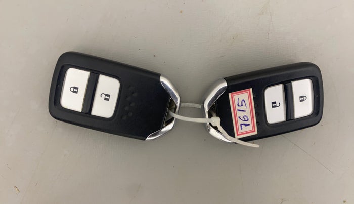 2019 Honda BR-V 1.5L I-VTEC V CVT, Petrol, Automatic, 71,589 km, Key Close Up