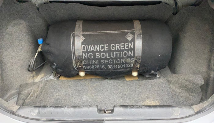 2019 Honda Amaze 1.2L I-VTEC E, CNG, Manual, 1,10,203 km, Boot Inside