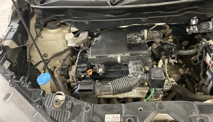 2023 Maruti XL6 ZETA AT, Petrol, Automatic, 81,105 km, Engine View - Right