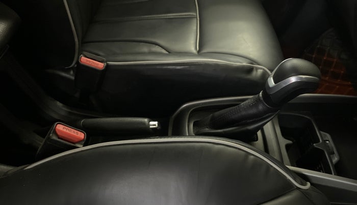 2023 Maruti XL6 ZETA AT, Petrol, Automatic, 81,105 km, Gear Lever