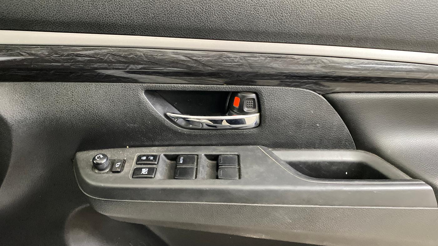 2023 Maruti XL6 ZETA AT, Petrol, Automatic, 81,155 km, Driver Side Door Panels Control