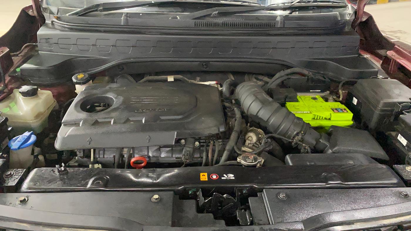 2020 KIA SONET HTX 1.5, Diesel, Manual, 46,201 km, Engine View