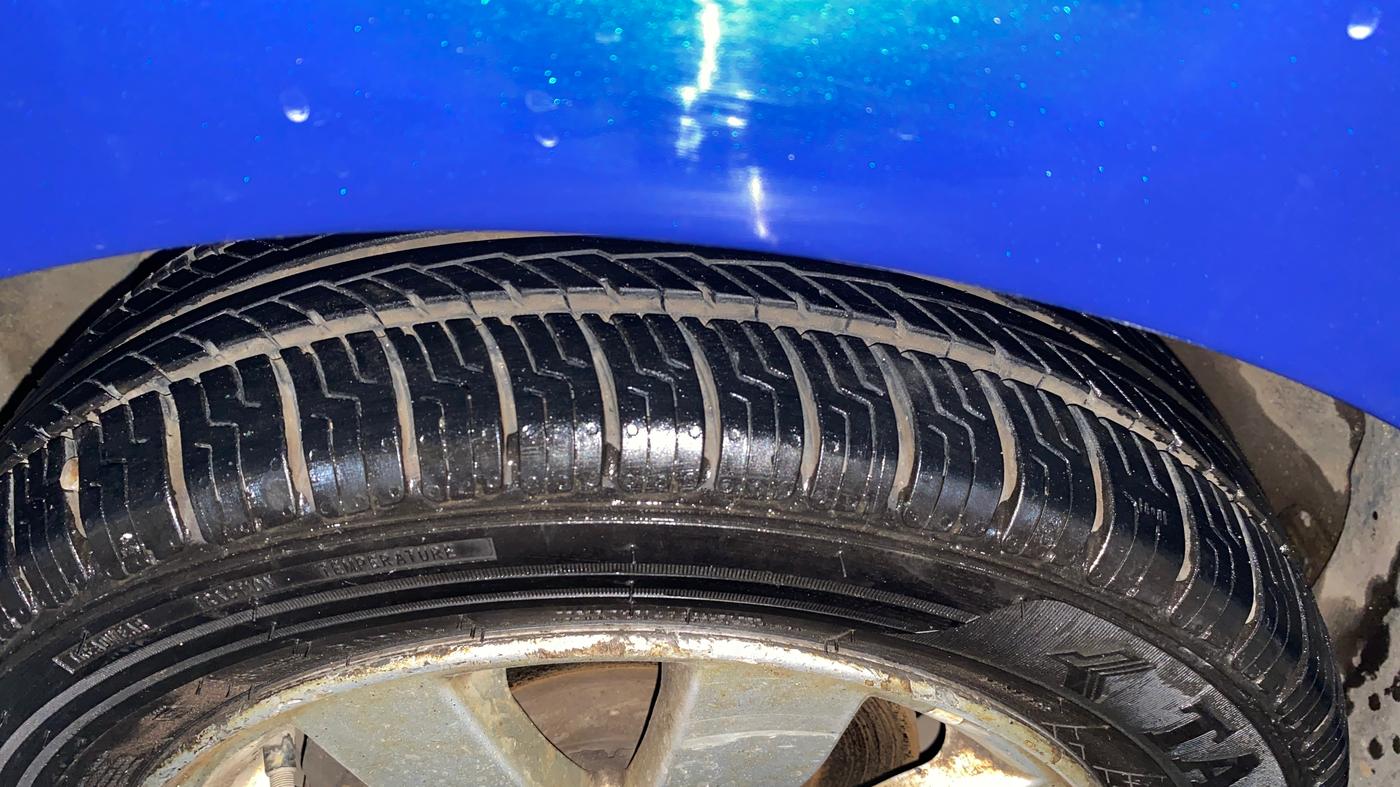 2014 Hyundai Xcent S (O) 1.2, Petrol, Manual, 72,971 km, Left Front Tyre Tread