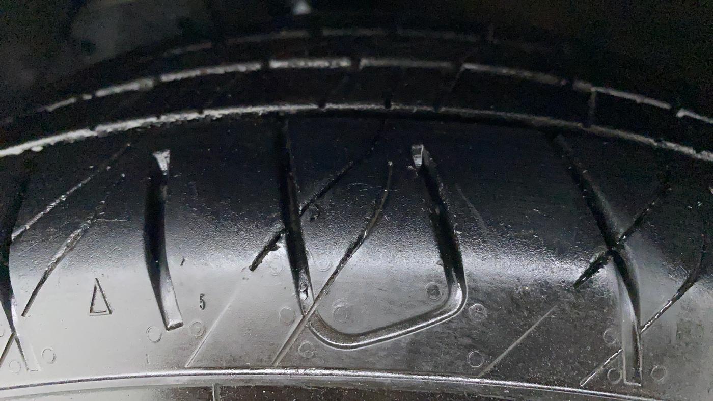 2013 Hyundai Sonata 2.4 GDI AT, Petrol, Automatic, 62,392 km, Right Rear Tyre Tread
