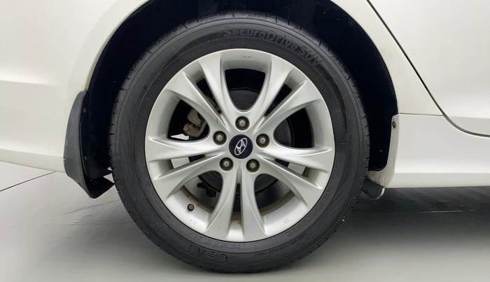 2013 Hyundai Sonata 2.4 GDI AT, Petrol, Automatic, 62,392 km, Right Rear Wheel