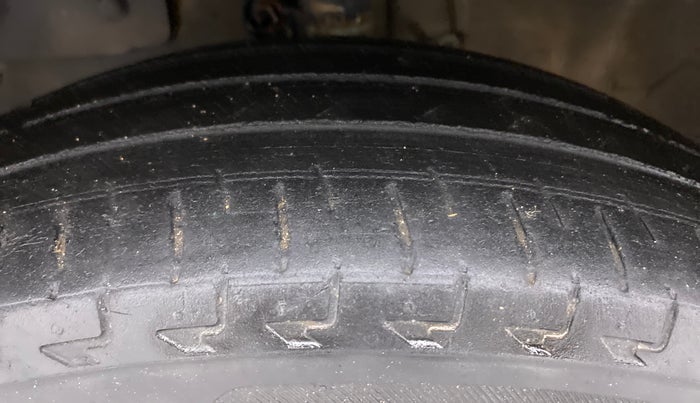 2013 Honda City 1.5L I-VTEC E MT, Petrol, Manual, 94,576 km, Left Front Tyre Tread