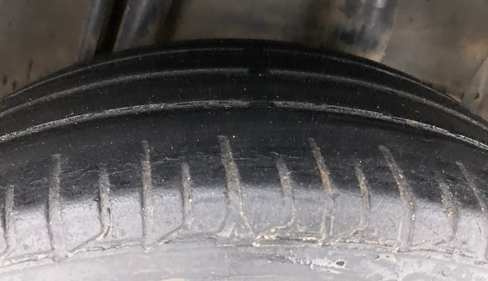 2013 Honda City 1.5L I-VTEC E MT, Petrol, Manual, 94,576 km, Left Rear Tyre Tread